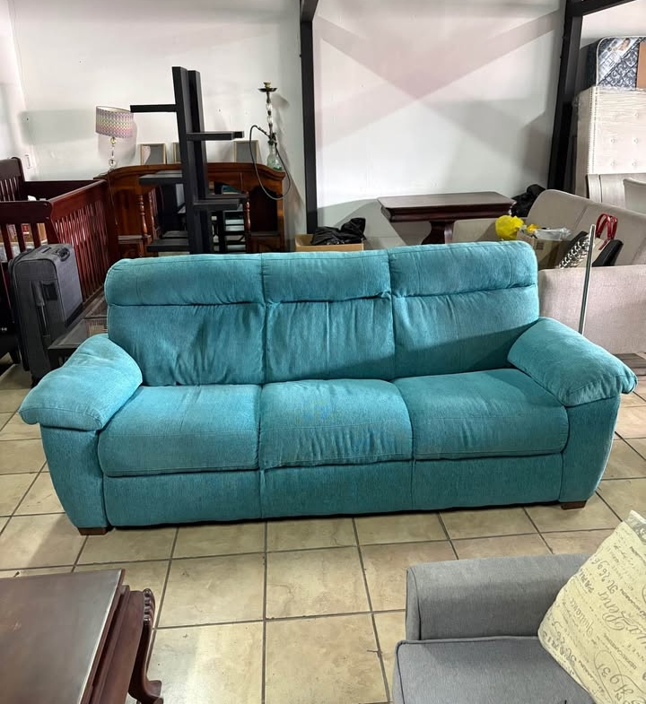 Sofá Sillón De 3 Puestos Americano Mide 2, 20 mt Largo X 95 cm Fondo