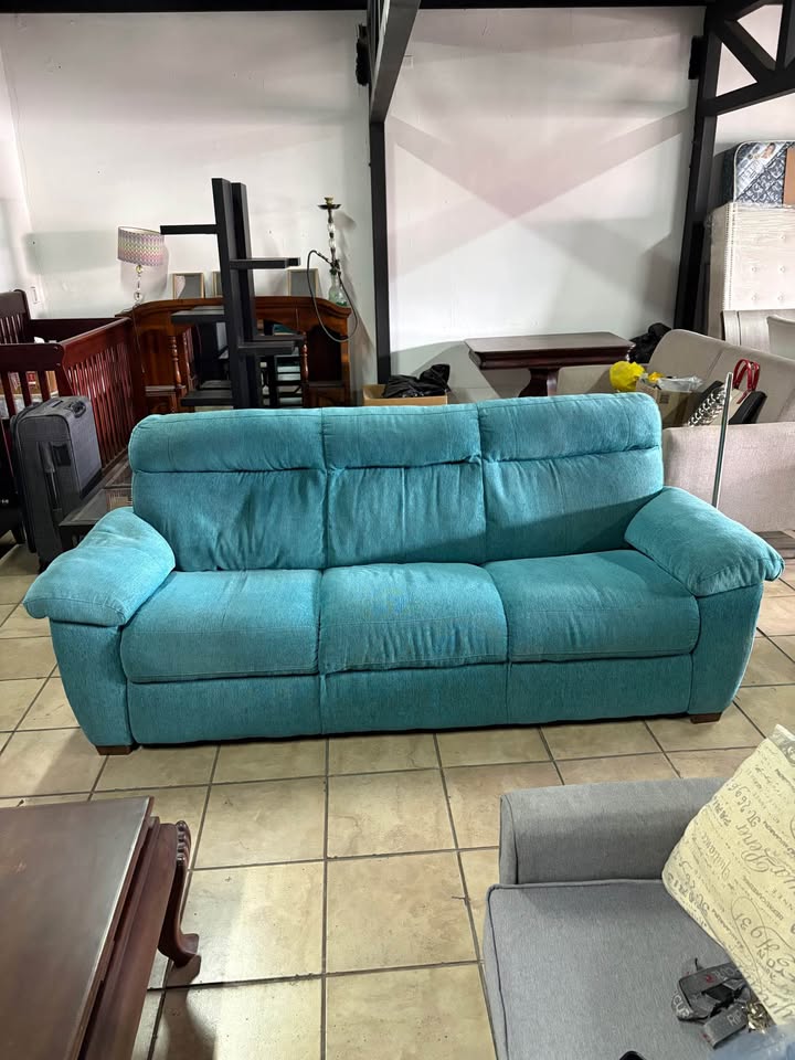 Sofá Sillón De 3 Puestos Americano Mide 2, 20 mt Largo X 95 cm Fondo