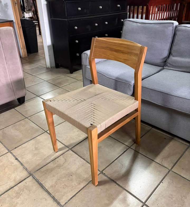 NUEVA Silla De MASAYA & CO En Madera De Teca, TOTALMENTE NUEVA