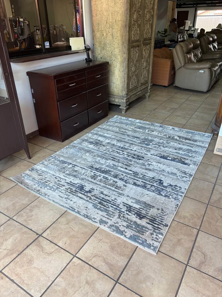 Alfombra Decorativa Hecha En Turquía, Como Nueva Mide 2, 20 mt X 1, 60 mt