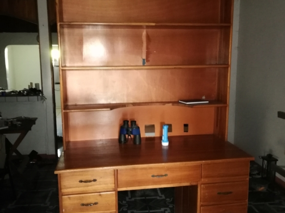 Combi-Mueble escritorio con estante