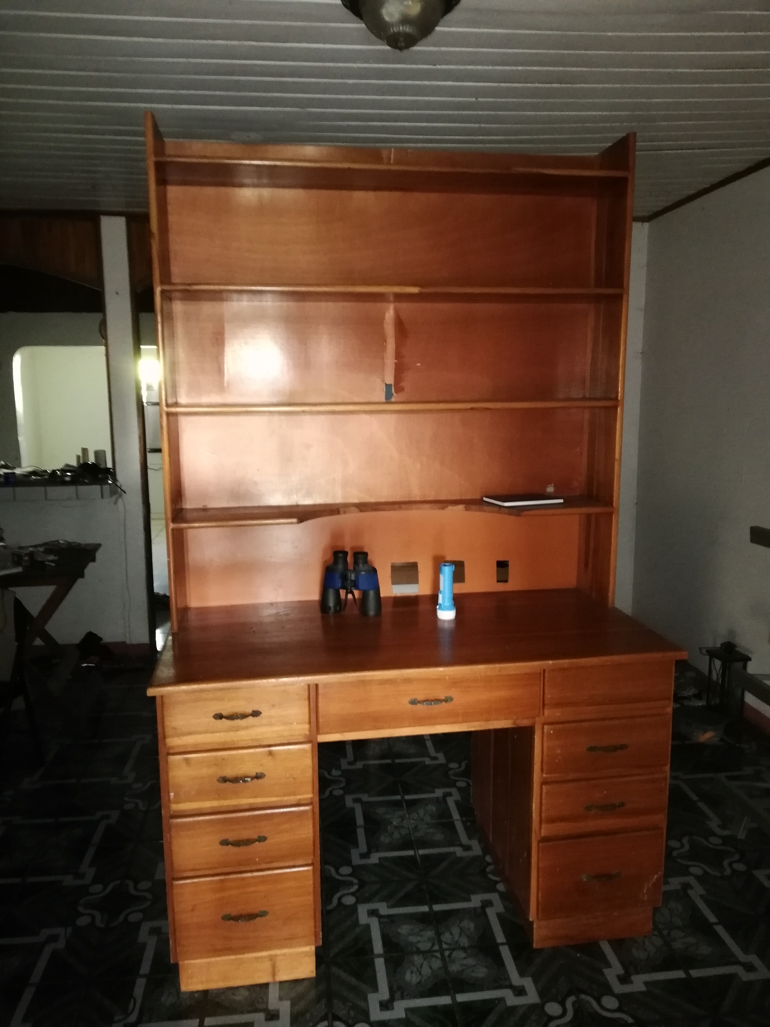 Combi-Mueble escritorio con estante