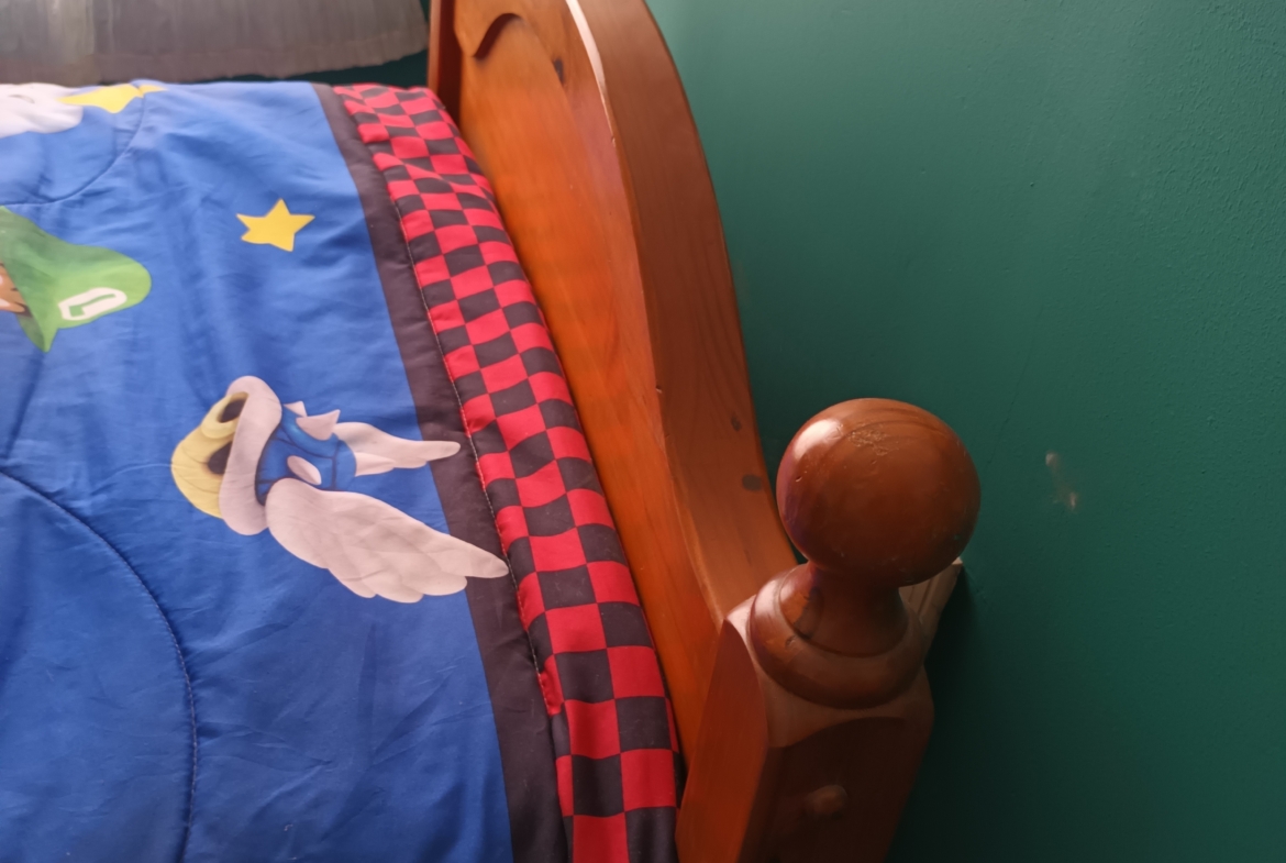 Cama Individual en Madera de Roble