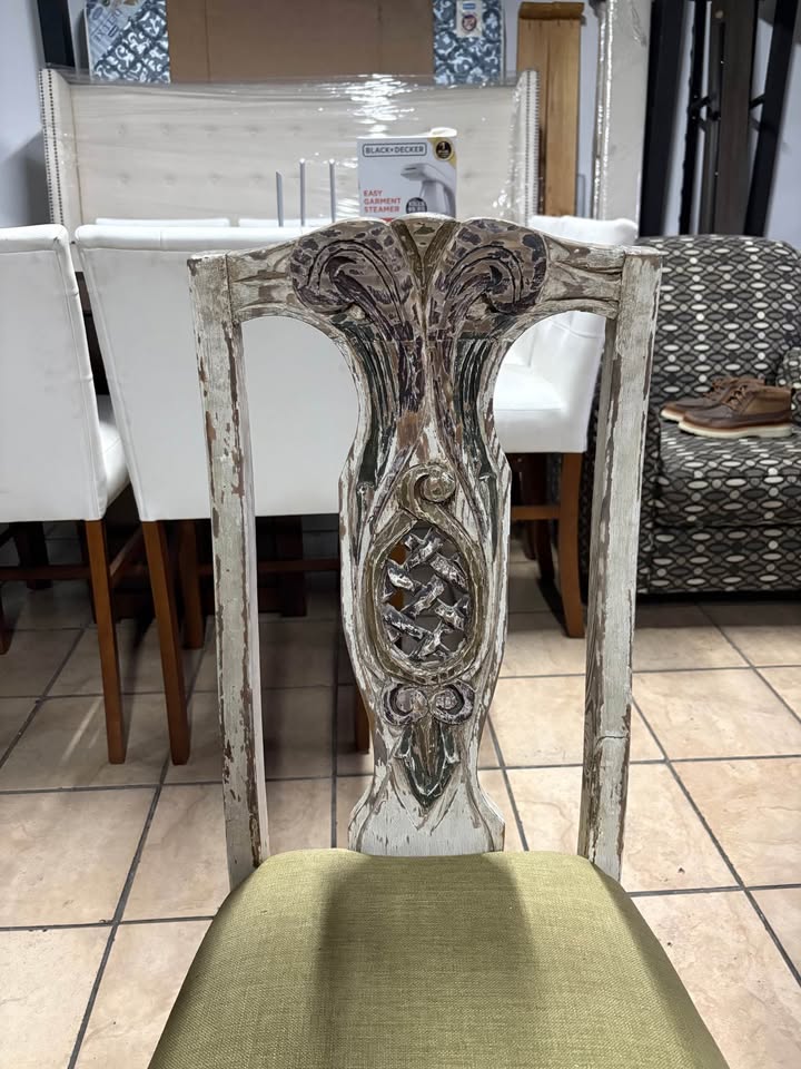 Juego Comedor 5 Sillas En Madera Traído De La India, Como Nuevo