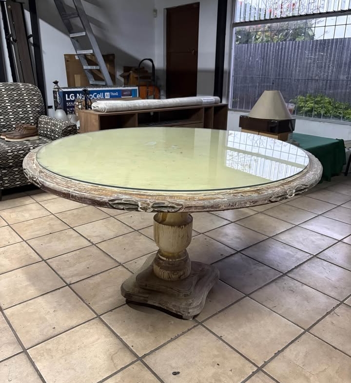 Juego Comedor 5 Sillas En Madera Traído De La India, Como Nuevo