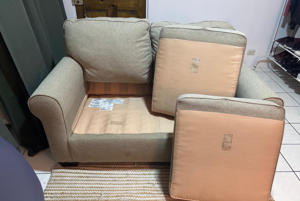 Sillón Nalini Khaki Loveseat Ashley Furniture