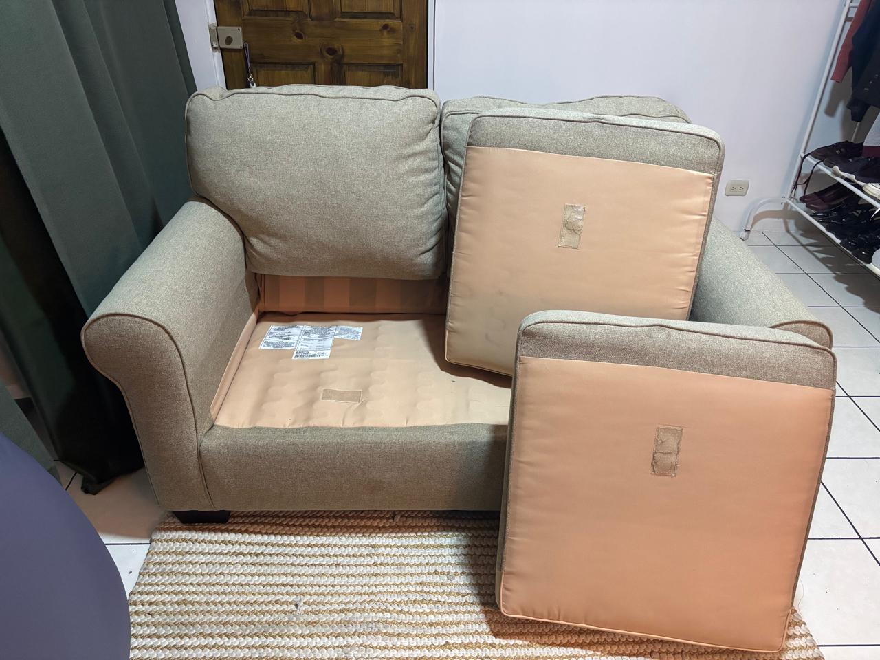 Sillón 6 Sillón Nalini Khaki Loveseat Ashley Furniture