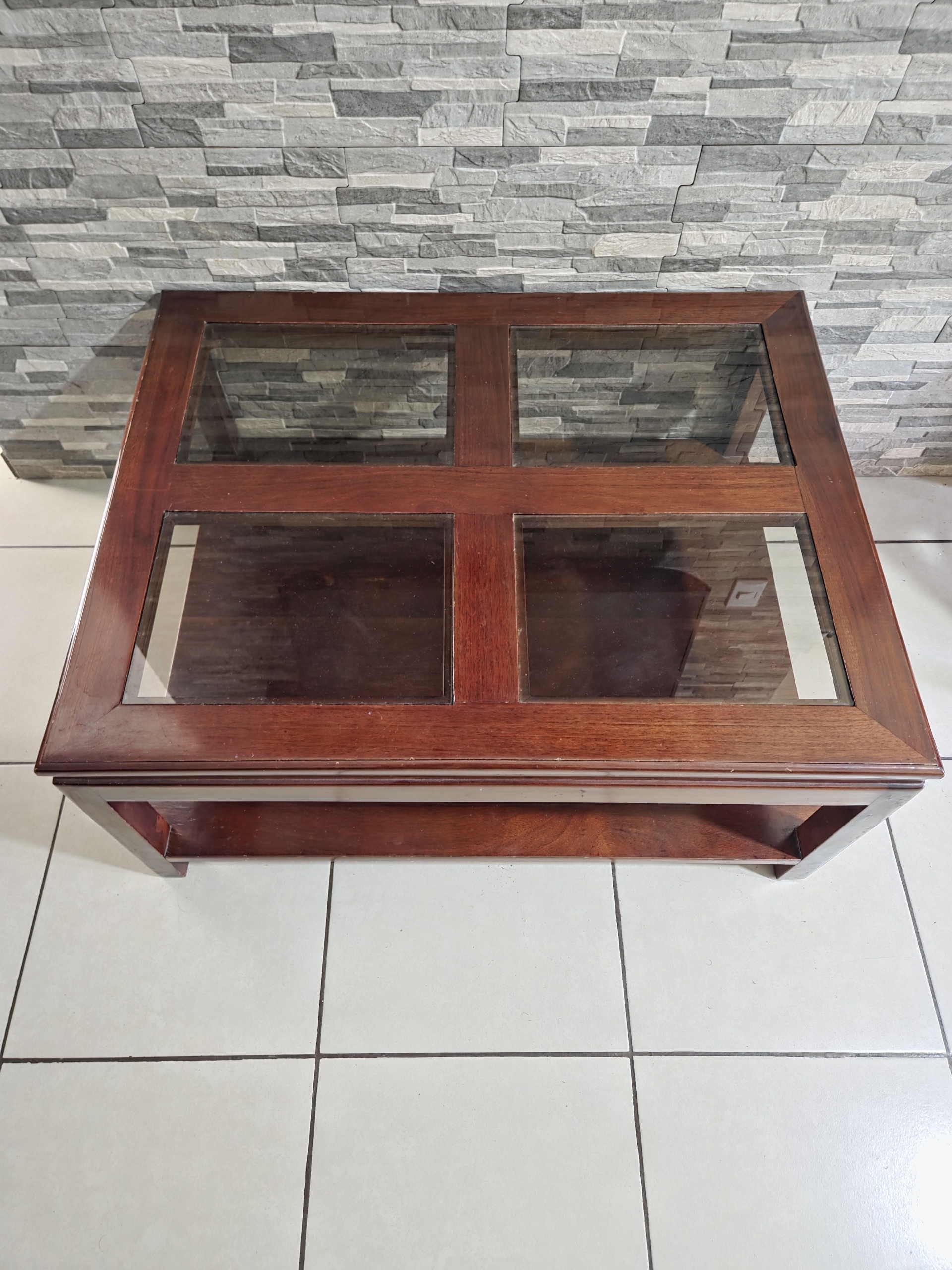 1000427796 COMBO: MESA DE CENTRO + MUEBLE RECIBIDOR + ESPEJO + ESQUINERO