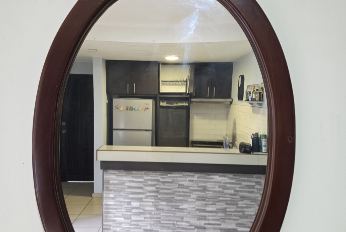Mueble recibidor con espejo