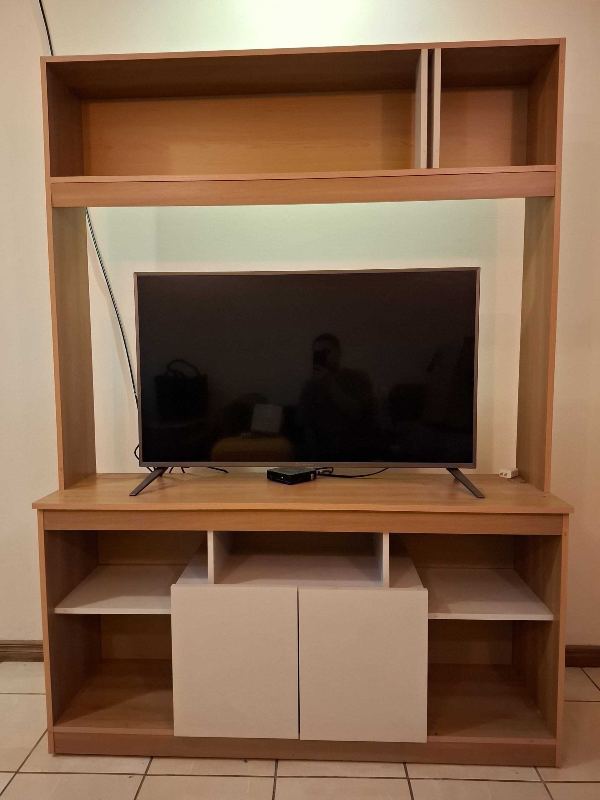 20260914_153257 📺 Mueble para TV / Centro de entretenimiento