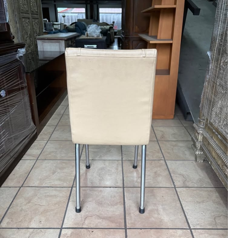 Silla De Cuero y Metal. Importada Como Nueva